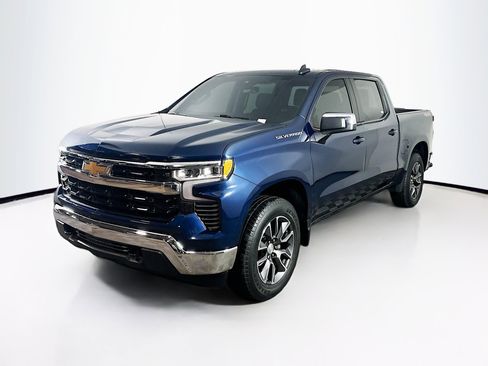 Used 2022 Chevrolet Silverado 1500 LT image 3