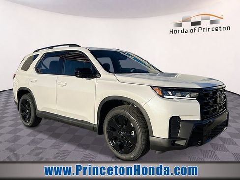 New 2026 Honda Pilot Black Edition image 1