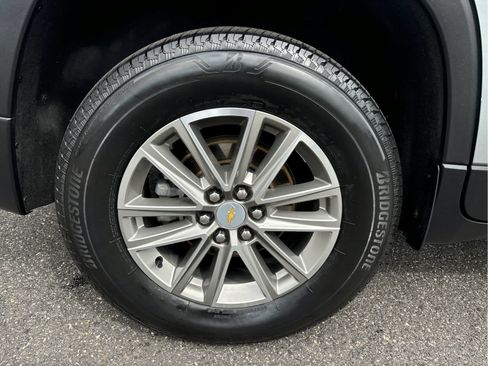 Certified 2023 Chevrolet Traverse LT w/ LPO, Floor Liner Package AWD/4WD image 29