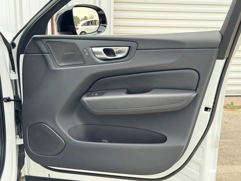 Used 2024 Volvo XC60 B5 Plus w/ Climate Package image 46