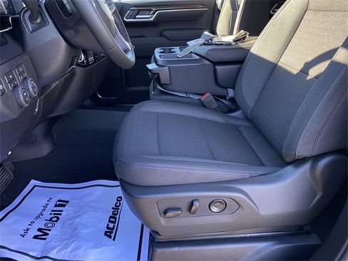 New 2026 Chevrolet Silverado 1500 LT image 24