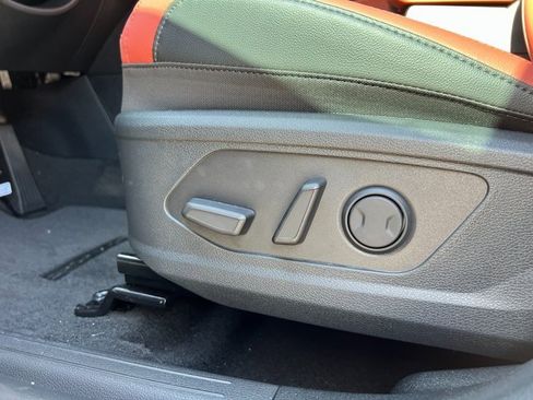 Used 2026 Kia Sportage SX image 14