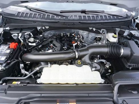 Used 2025 Ford Expedition Active image 15