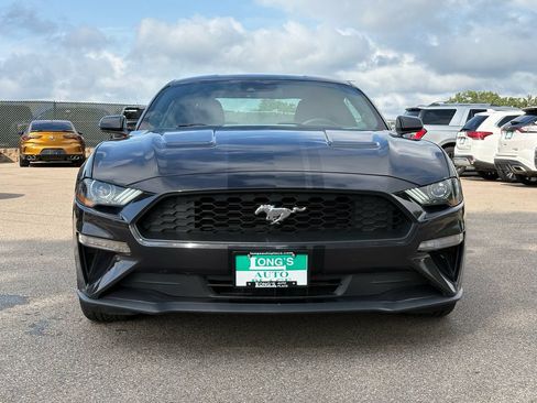 Used 2023 Ford Mustang Coupe RWD image 3