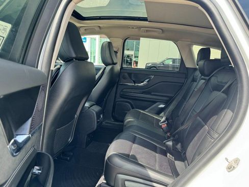 Certified 2023 Lincoln Corsair AWD w/ Equipment Group 101A image 12
