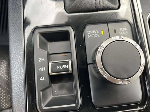 Used 2023 Toyota Tundra SR5 w/ SR5 Premium Package AWD/4WD image 47