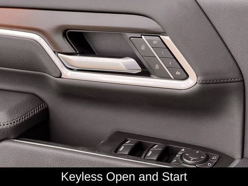 New 2026 GMC Sierra 2500 Denali w/ Denali Reserve Package image 19