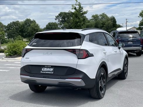 New 2026 Kia Sportage EX w/ EX Panorama Roof Package image 7