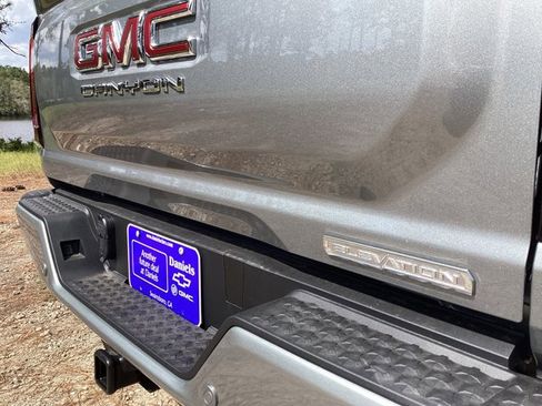 New 2026 GMC Canyon Elevation w/ Convenience Package image 13