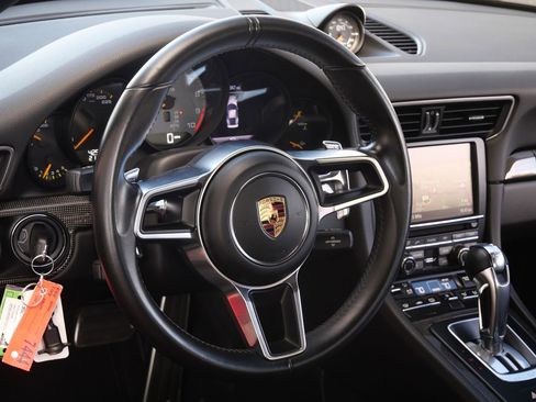 Used 2016 Porsche 911 GT3 RS image 11