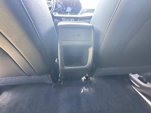 Used 2025 Chevrolet Trax LT w/ LT Convenience Package FWD image 13