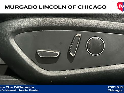Used 2022 Lincoln Nautilus AWD image 37
