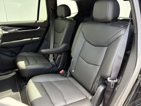 New 2025 Cadillac XT6 Premium Luxury w/ Technology Package image 13