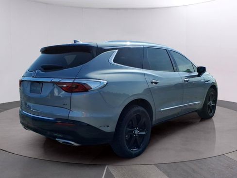 Certified 2024 Buick Enclave Essence w/ Experience Buick Package FWD image 5