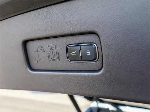 Used 2020 Lincoln Aviator Black Label w/ Dynamic Handling Package image 13