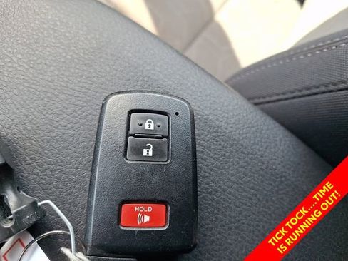 Certified 2023 Toyota Tacoma TRD Sport w/ Advanced Technology Package AWD/4WD image 18