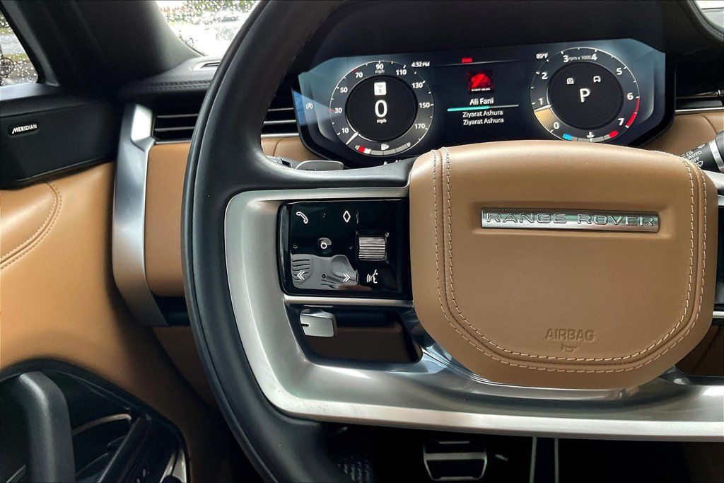 Used 2023 Land Rover Range Rover SE AWD/4WD image 11