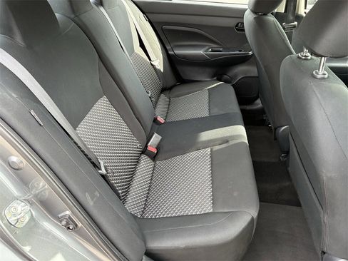 Used 2024 Nissan Versa S w/ S Plus Package image 31