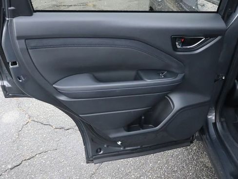 Certified 2025 Subaru Forester Limited w/ Popular Package #1 image 33