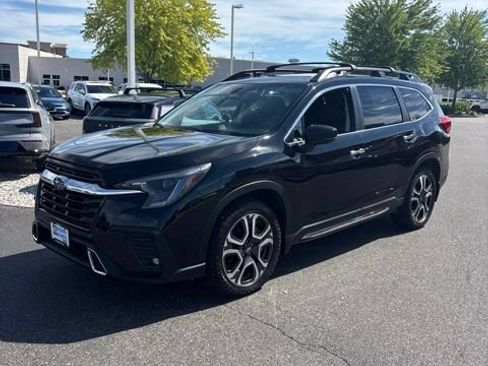 Used 2024 Subaru Ascent Touring AWD/4WD image 9