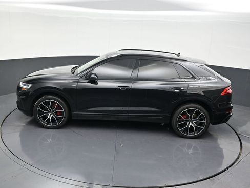Used 2020 Audi Q8 Premium Plus w/ Premium Plus Package image 18