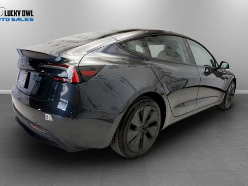 Used 2025 Tesla Model 3 Long Range RWD image 8