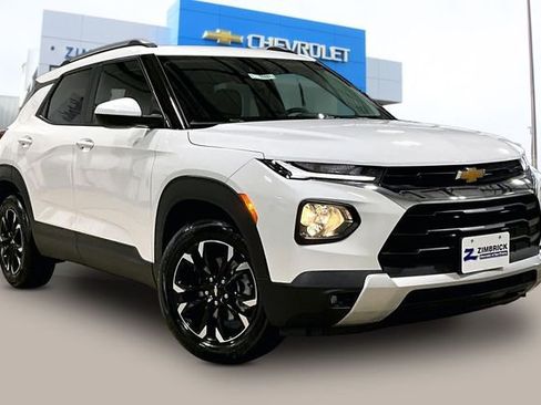Certified 2023 Chevrolet TrailBlazer LT w/ Convenience Package image 1