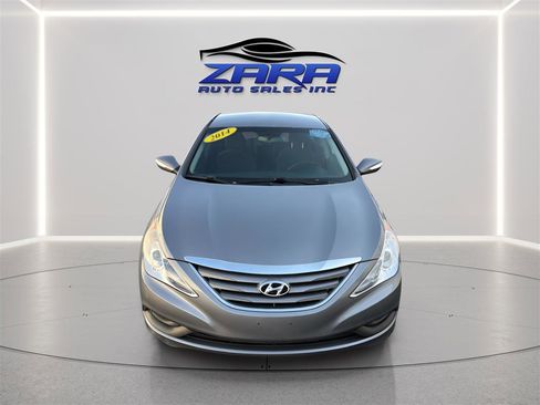 Used 2014 Hyundai Sonata GLS w/ Popular Equipment Group 2 FWD image 2