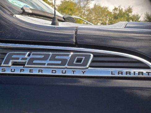 Used 2013 Ford F250 Platinum w/ Platinum Pkg image 7
