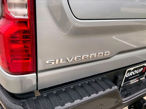 Used 2024 Chevrolet Silverado 2500 Custom w/ Custom Value Package AWD/4WD image 29