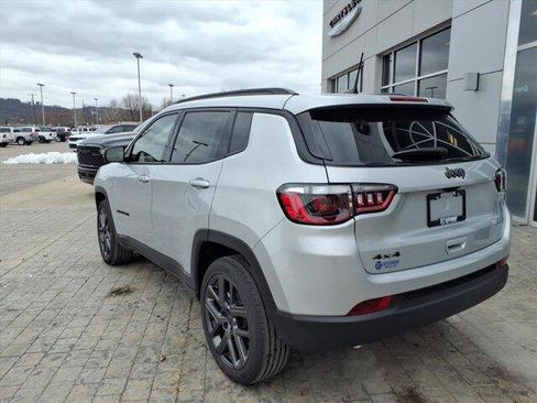 New 2026 Jeep Compass Latitude AWD/4WD image 8