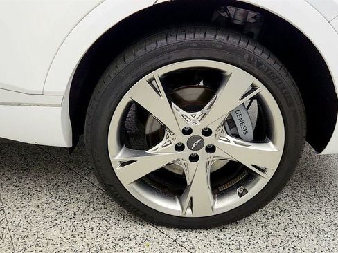 Used 2024 Genesis GV80 2.5T w/ Prestige Package AWD/4WD image 9