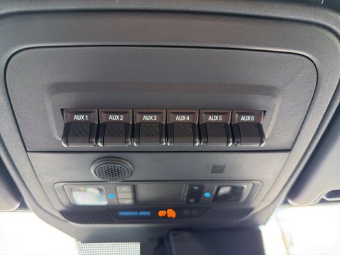 Used 2021 Ford Bronco Wildtrak AWD/4WD image 36