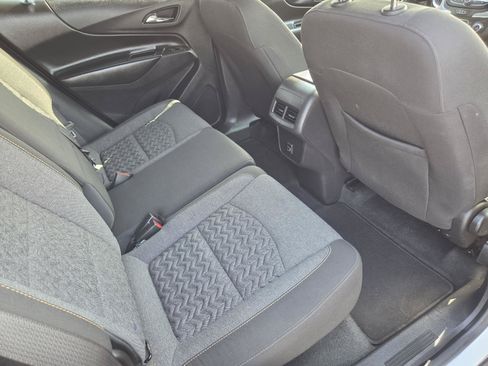 Used 2024 Chevrolet Equinox LT AWD/4WD image 11