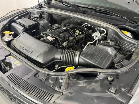 Used 2025 Dodge Durango R/T AWD/4WD image 12