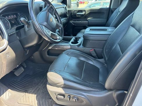 Used 2020 Chevrolet Silverado 2500 LTZ w/ LTZ Premium Package AWD/4WD image 24