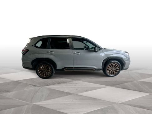 Used 2025 Subaru Forester Sport AWD/4WD image 9