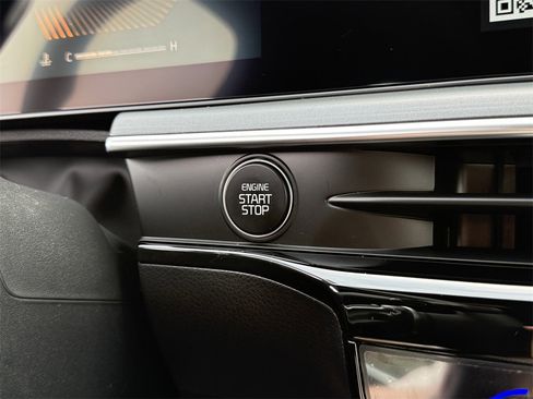 New 2026 Kia K5 GT image 32