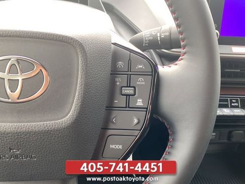 New 2026 Toyota Prius Plug-In Hybrid FWD image 19
