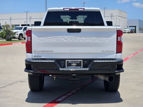 Certified 2025 Chevrolet Silverado 2500 Custom w/ Custom Value Package AWD/4WD image 8