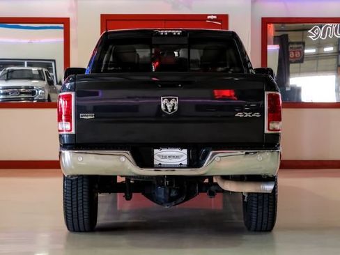 Used 2018 RAM 3500 Laramie w/ Convenience Group AWD/4WD image 12
