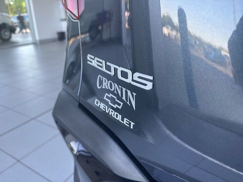 Used 2024 Kia Seltos SX w/ SX Sunroof Package AWD/4WD image 9
