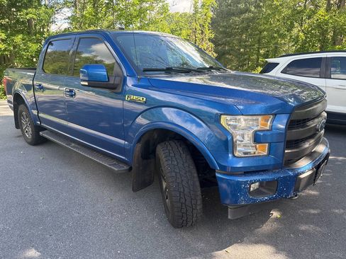 Used 2017 Ford F150 Lariat w/ Equipment Group 501A Mid AWD/4WD image 3