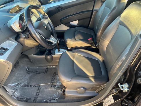 Used 2014 Chevrolet Spark LT image 17