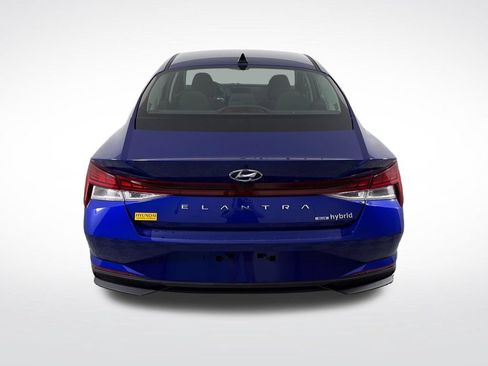 Certified 2023 Hyundai Elantra Blue FWD image 5