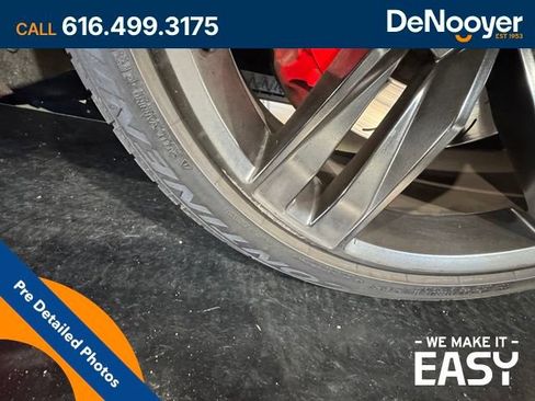 Used 2017 Chevrolet Camaro SS RWD image 5