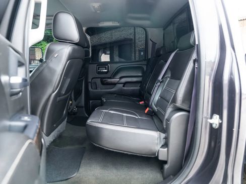 Used 2015 GMC Sierra 2500 Denali w/ Duramax Plus Package AWD/4WD image 25
