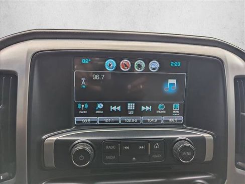 Used 2018 GMC Sierra 1500 SLT w/ Texas SLT Premium Package AWD/4WD image 17