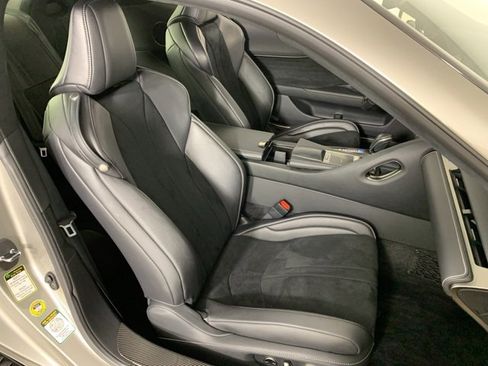 Used 2021 Lexus LC 500 Coupe w/ Performance Package image 22
