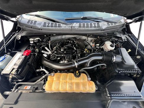 Used 2016 Ford F150 XLT w/ Equipment Group 302A Luxury image 30